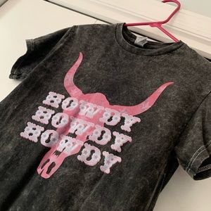 Howdy Skull Tee Shirt